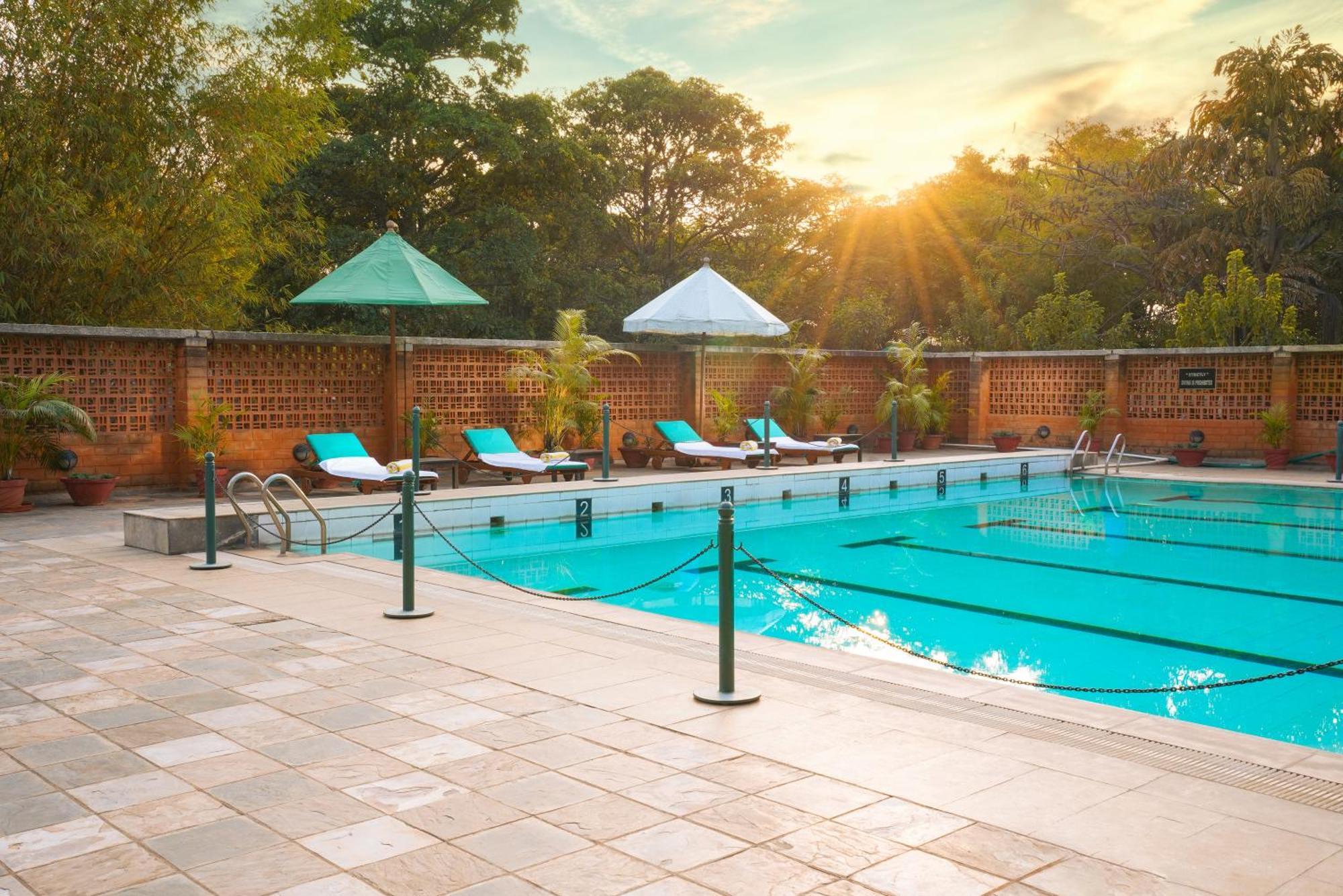 Olde Bangalore Resort And Wellness Center Devanahalli Dış mekan fotoğraf